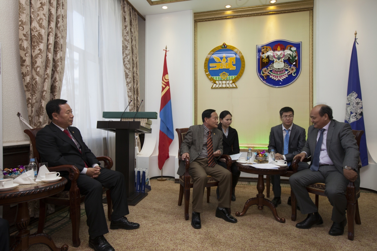 몽골 울란바타르 시의회 방문 및 교류협력 의향서 체결 이미지(23)
