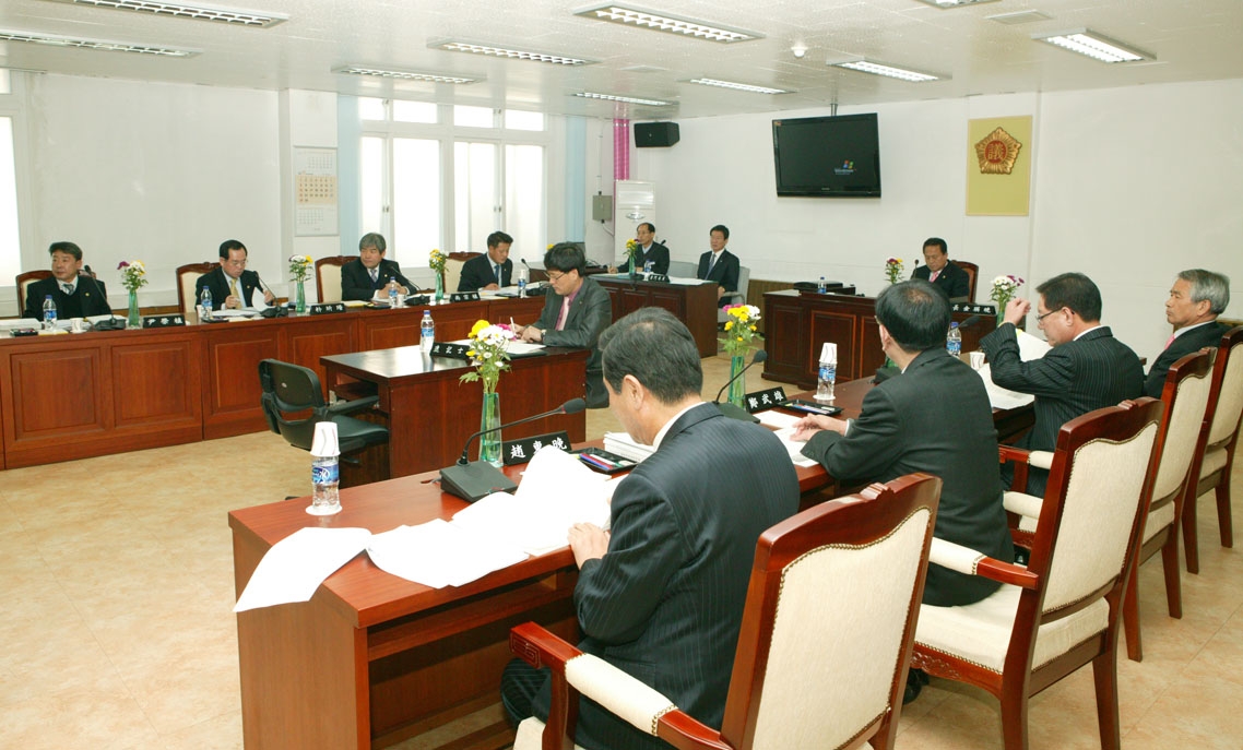농수산국에 대한 행정사무감사 실시  대표이미지