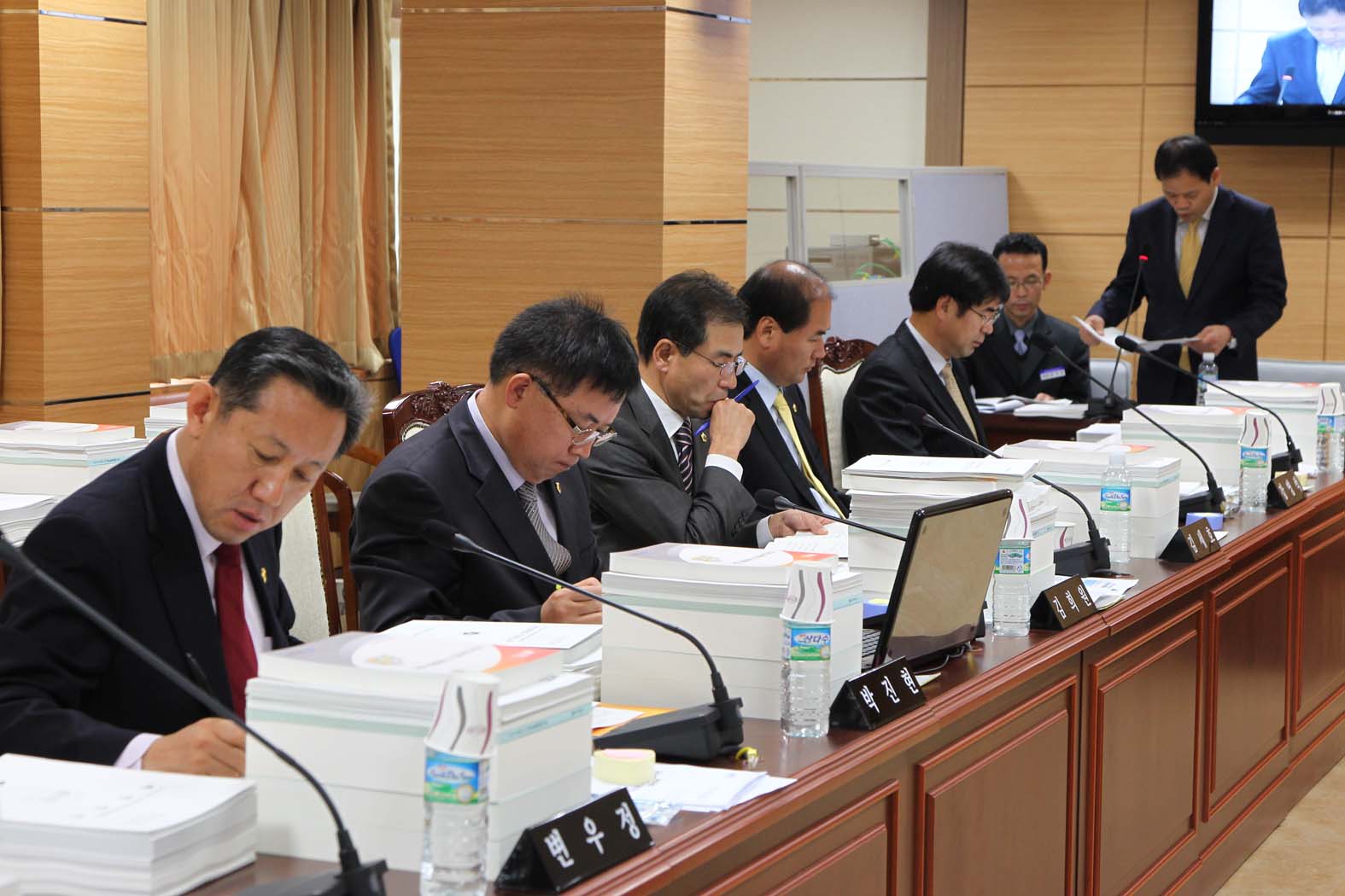 제3차 예산결산특별위원회 활동  대표이미지