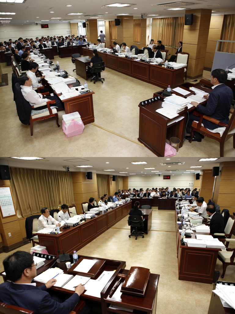 경상북도의회 예산결산특별위원회 활동 대표이미지