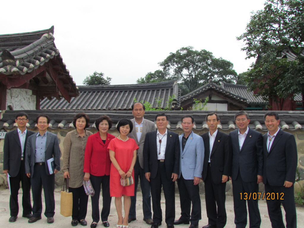 경북도의회운영위 주요현안 해법마련을 위한 워크숍 개최 이미지(1)