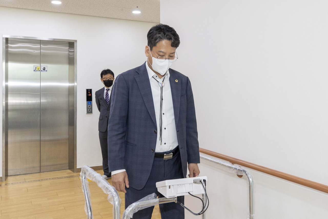 행정보건복지위원회 현지확인(경상북도 노인전문간호센터, 경북도립노인전문병원) 이미지(66)