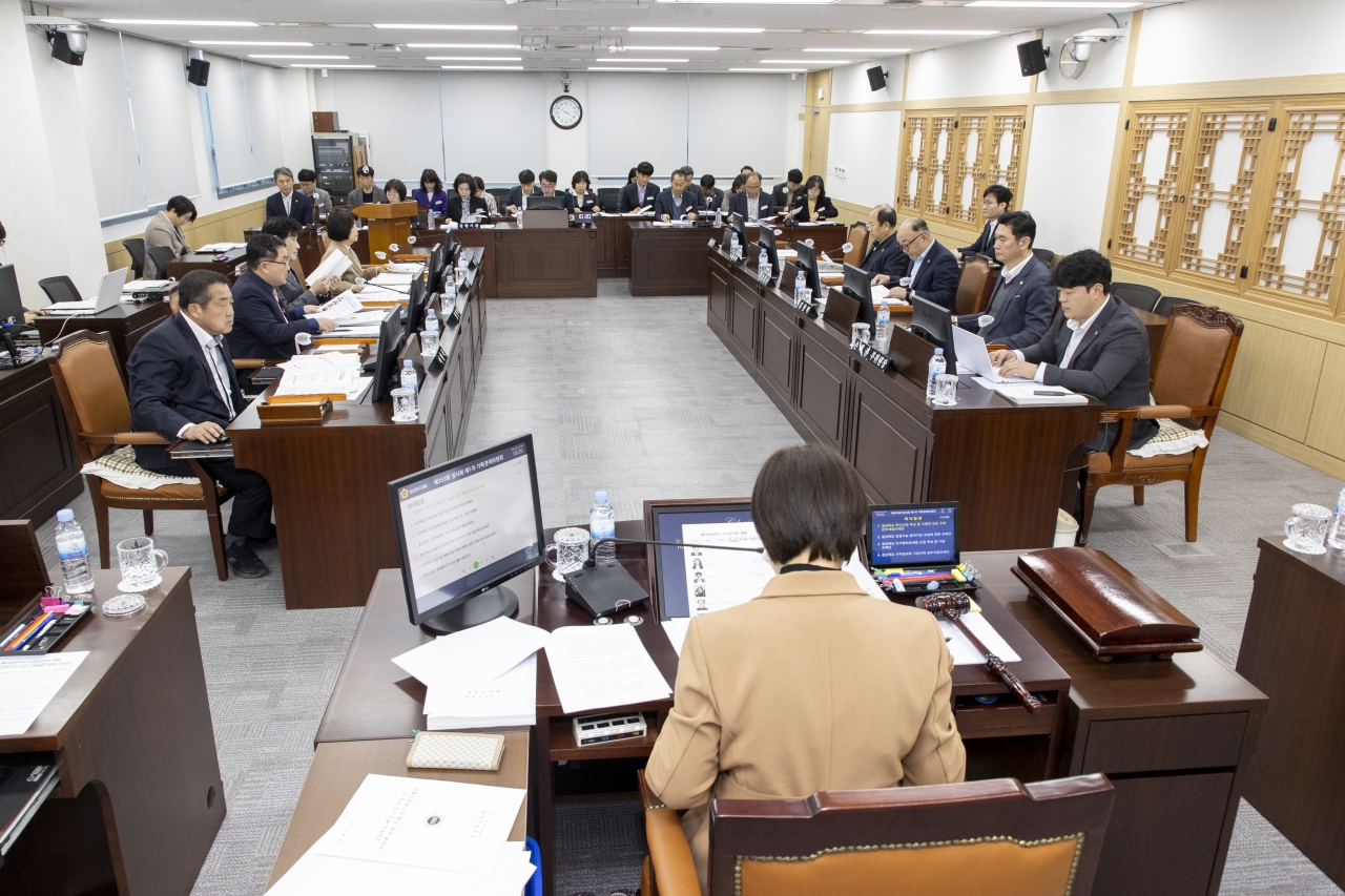 제353회 임시회 기획경제위원회 이미지(7)