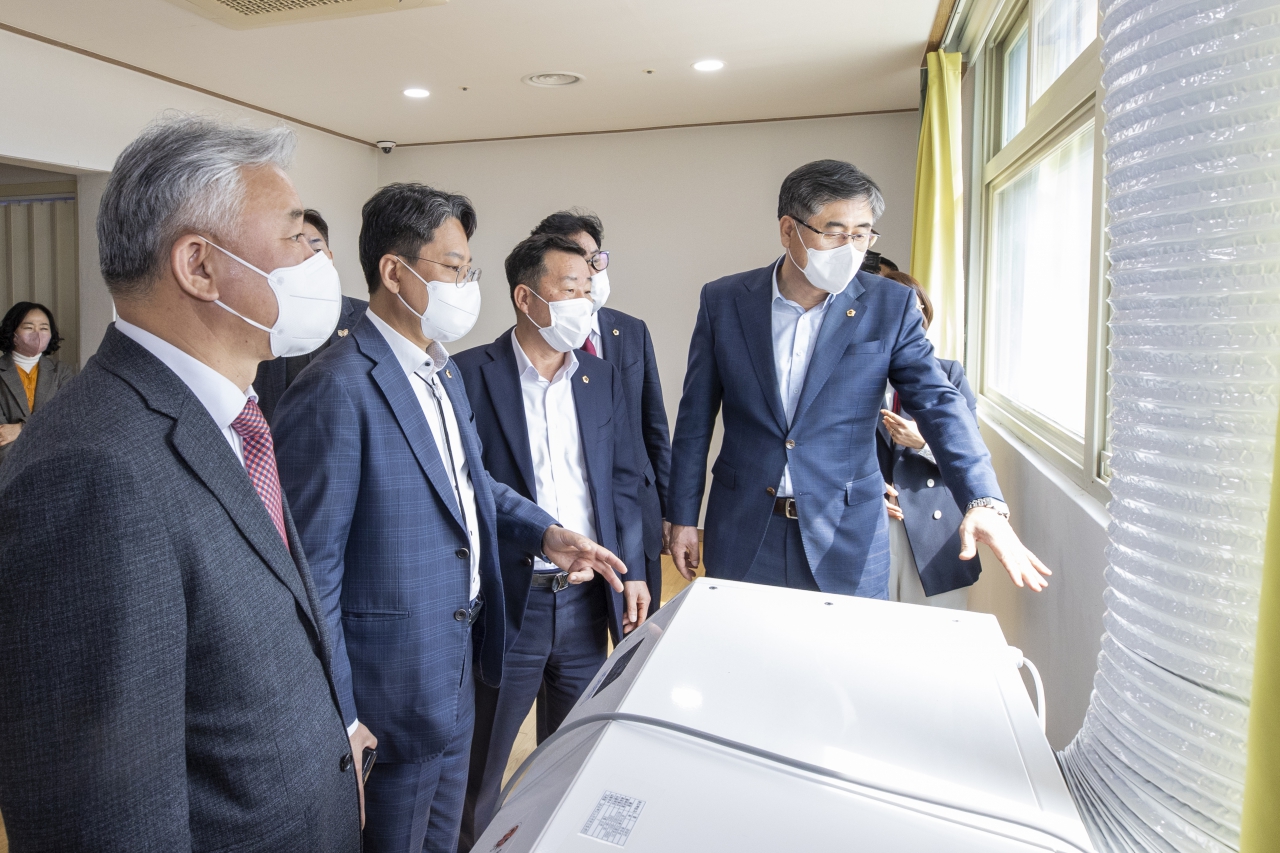 행정보건복지위원회 현지확인(경상북도 노인전문간호센터, 경북도립노인전문병원) 이미지(73)