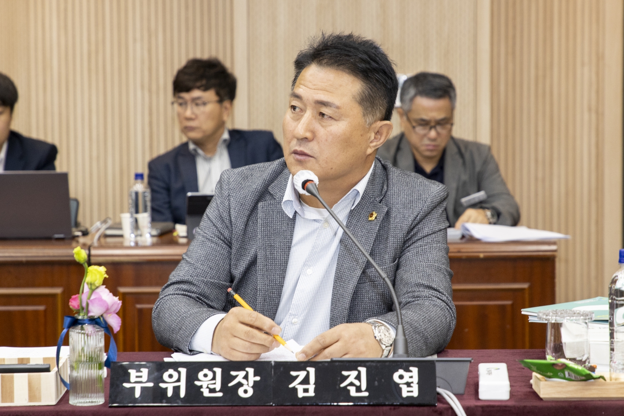 건설소방위원회 행정사무감사(경상북도개발공사,김천소방서) 이미지(7)