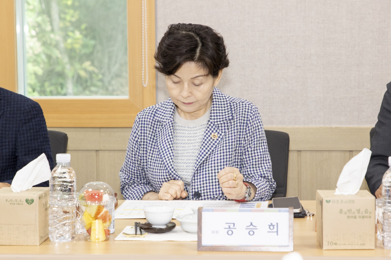 문화환경위원회 현지확인(경상북도 환경연수원, 농심 구미공장) 이미지(14)