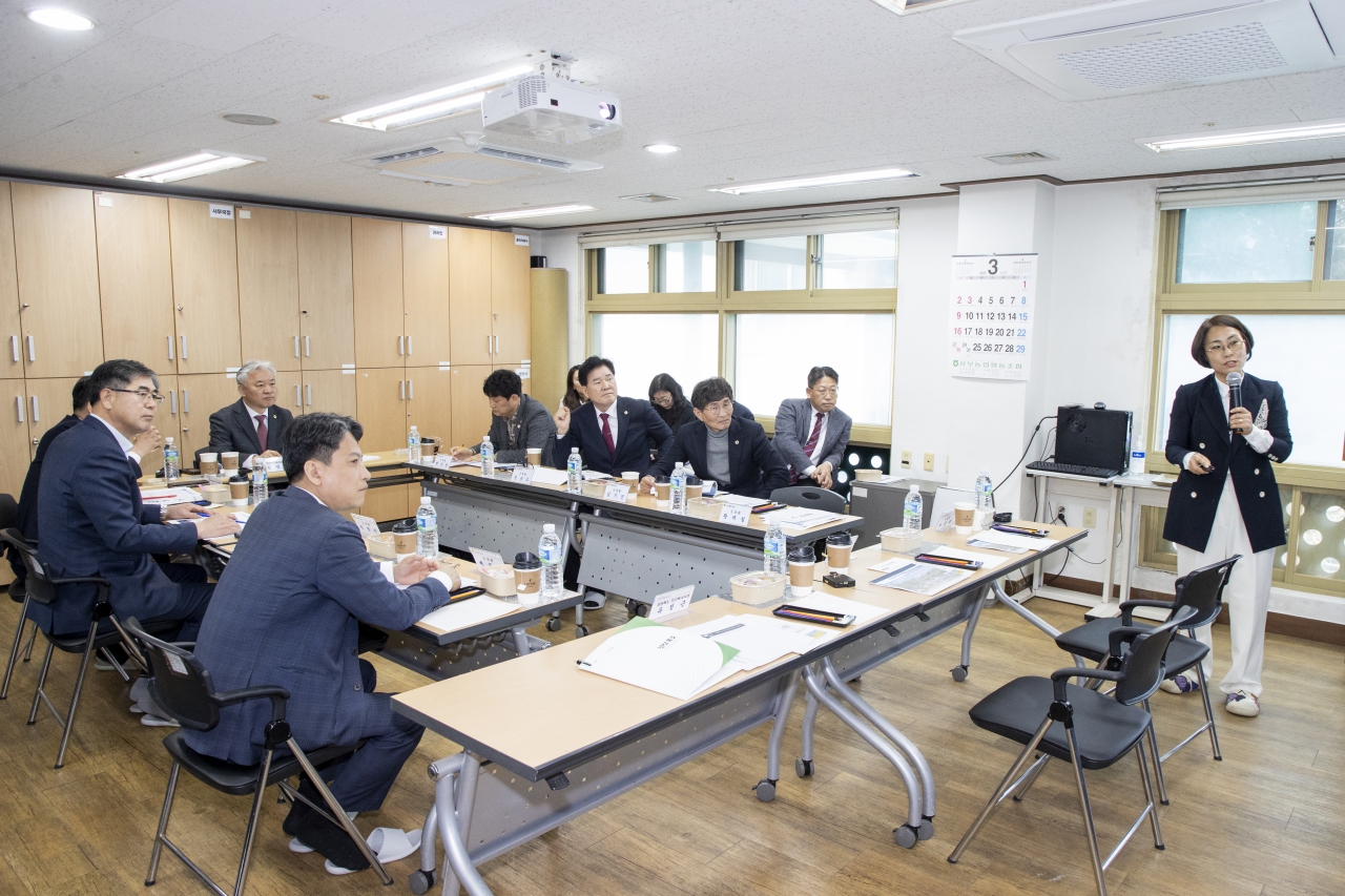 행정보건복지위원회 현지확인(경상북도 노인전문간호센터, 경북도립노인전문병원) 이미지(37)