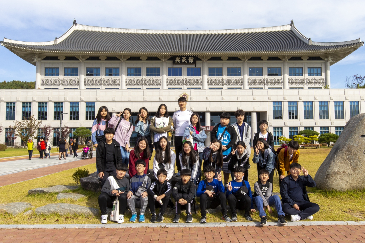 청소년의회교실-포항장흥초등학교 이미지(4)