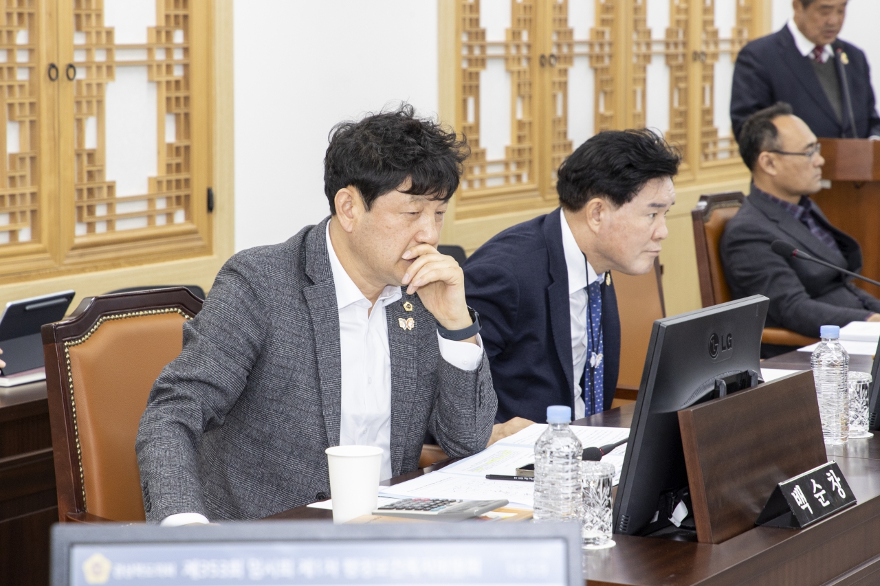 제353회 임시회 행정보건복지위원회  이미지(13)