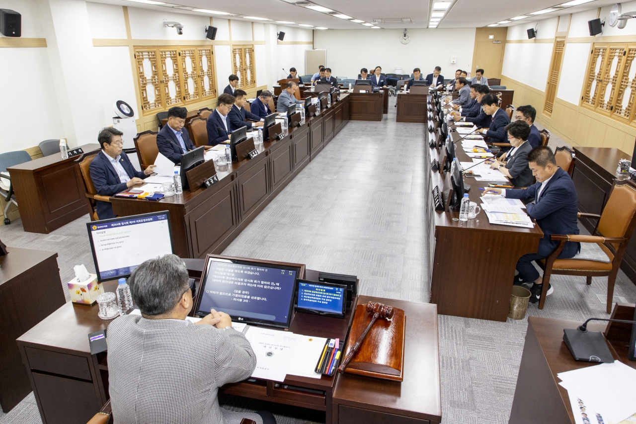 제364회 임시회 제3차 운영위원회 이미지(7)