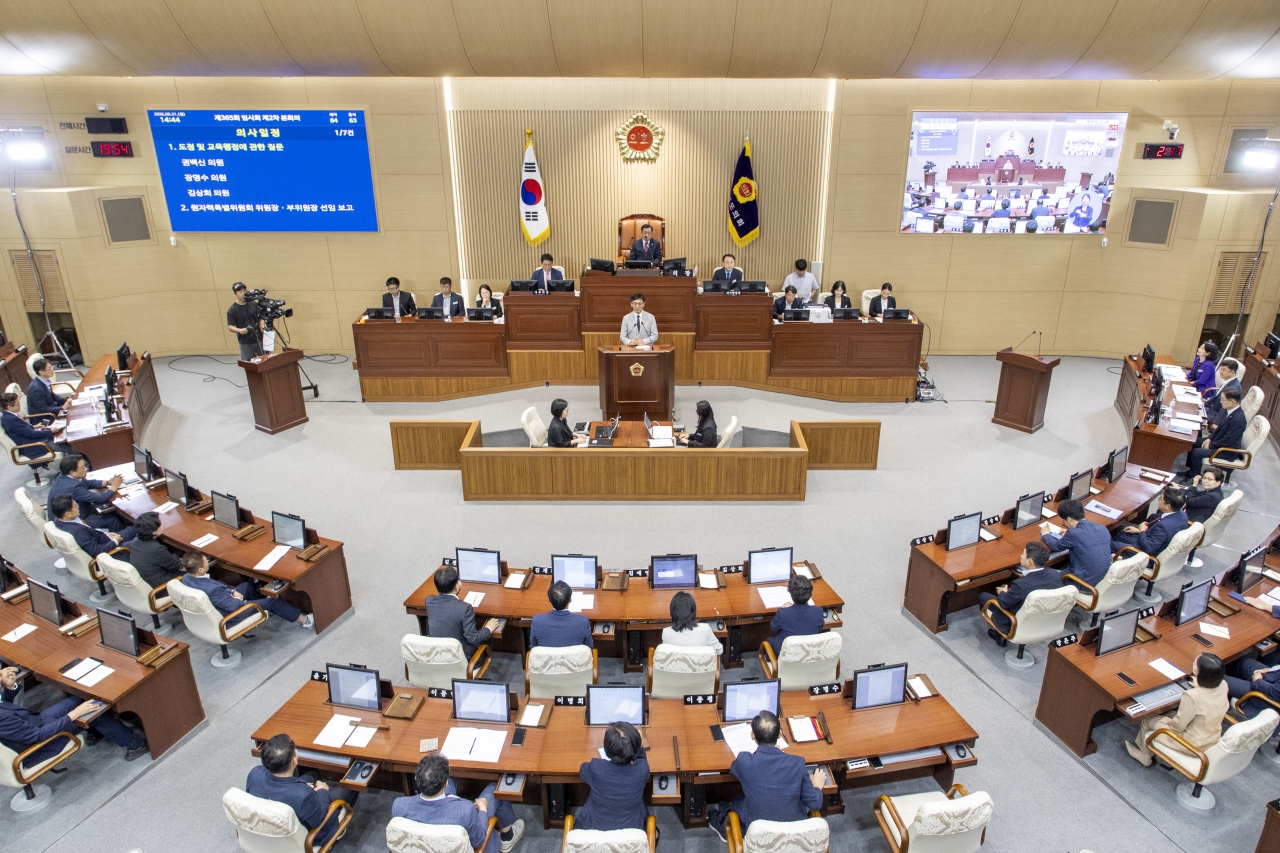 제365회 임시회 제2차 본회의 이미지(12)