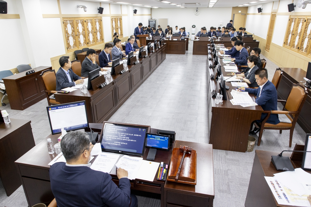 제364회 임시회 제2차 의회운영위원회 이미지(4)