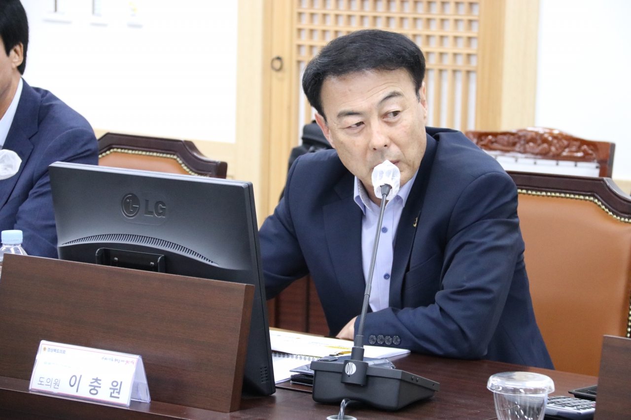 경상북도의회 의원(현안)연구단체 「꿀벌바이러스연구회」 연구용역 중간보고회 개최 이미지(9)