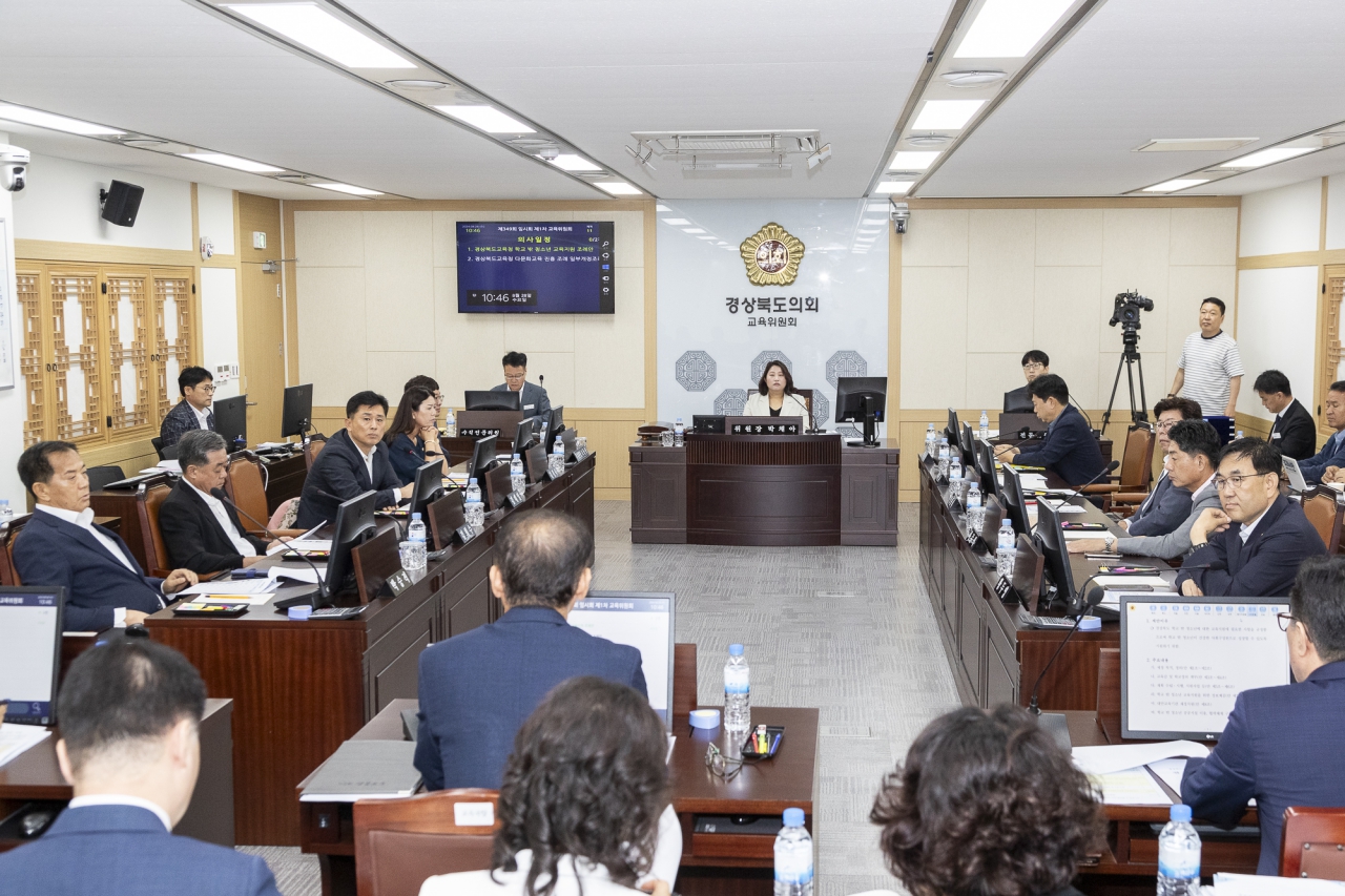 제349회 임시회 교육위원회 대표이미지