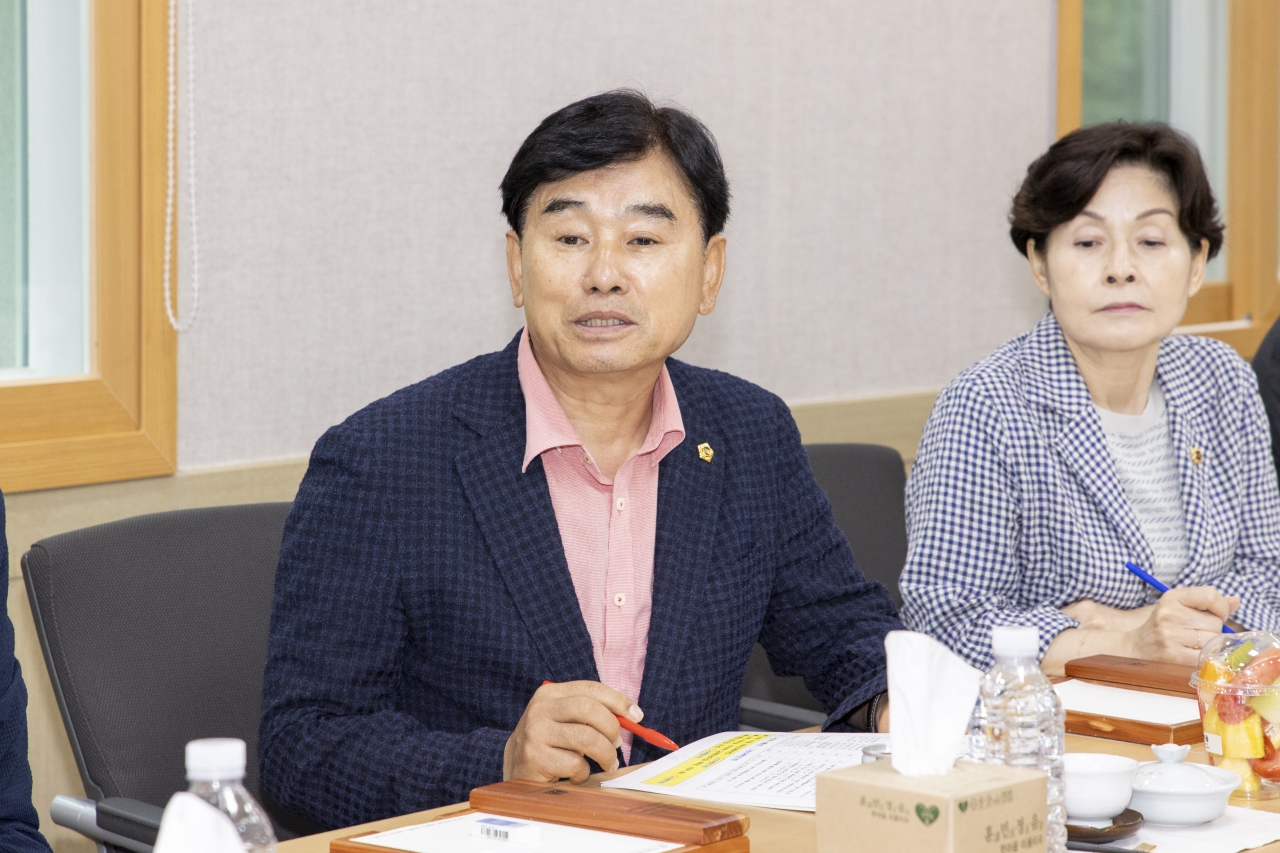 문화환경위원회 현지확인(경상북도 환경연수원, 농심 구미공장) 이미지(25)