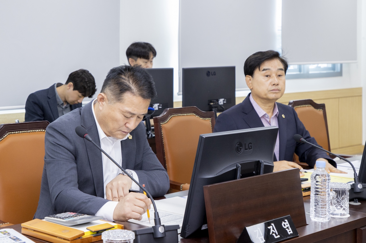 제350회 임시회 장애인교육지원특별위원회 이미지(6)