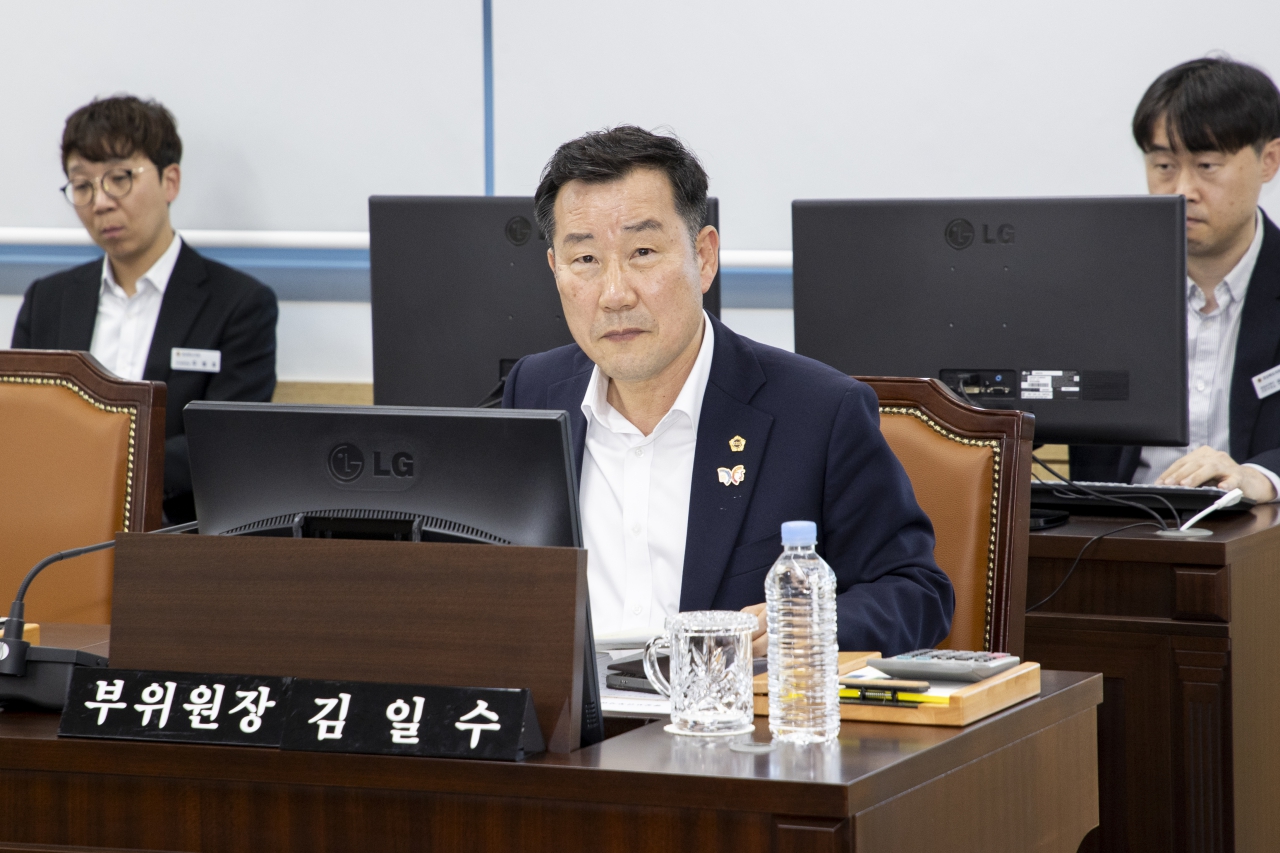 제353회 임시회 행정보건복지위원회  이미지(14)