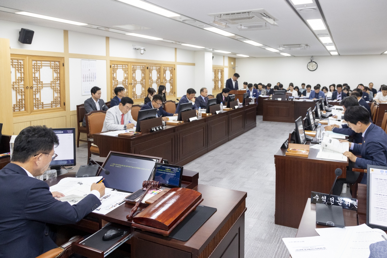 제364회 임시회 농수산위원회 이미지(7)
