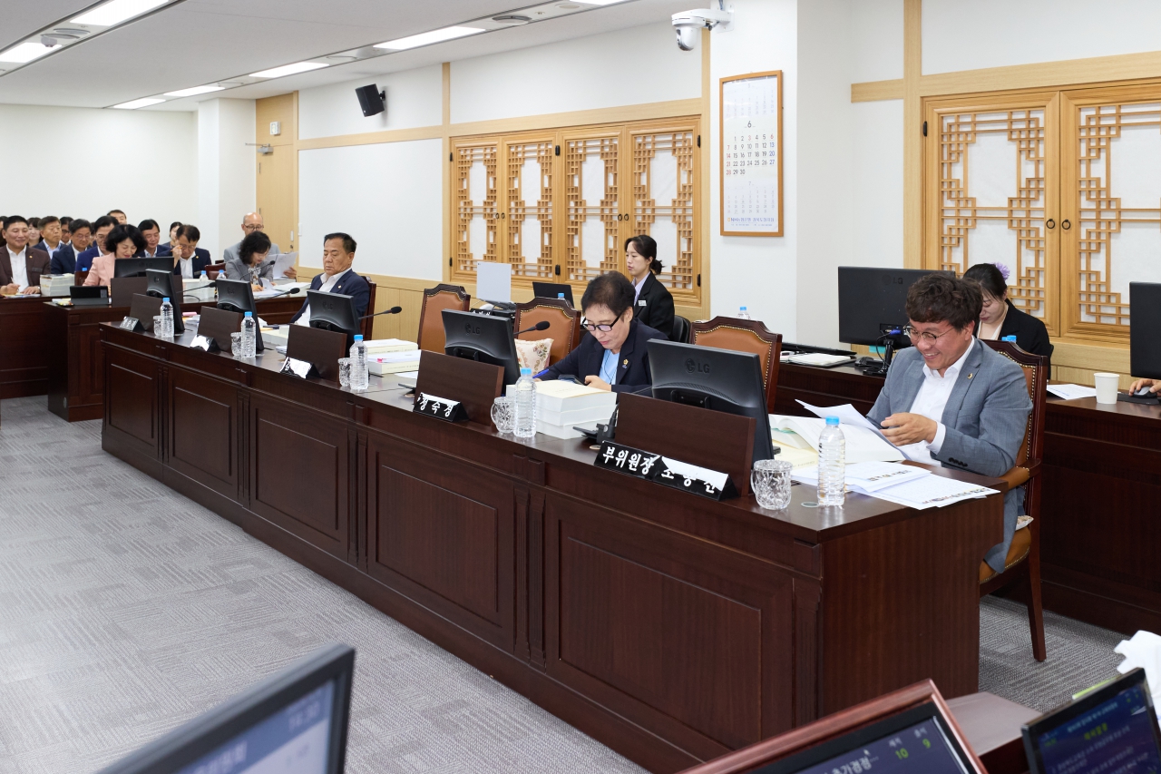 제363회 임시회 교육위원회 이미지(7)