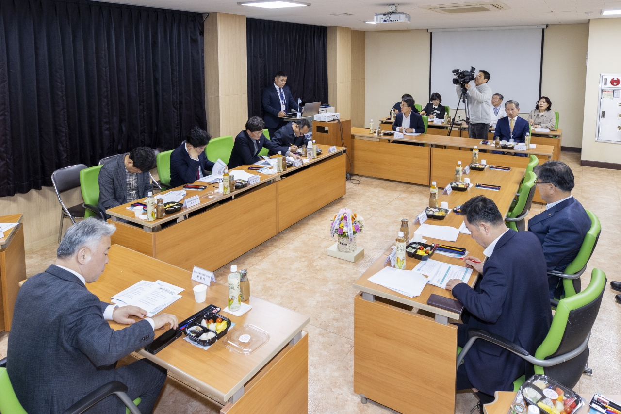 행정보건복지위원회 현지확인(경상북도 노인전문간호센터, 경북도립노인전문병원) 이미지(13)
