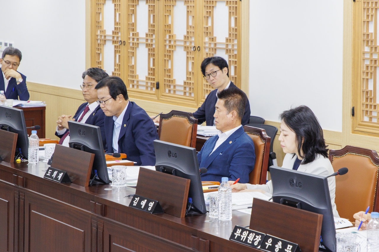제364회 임시회 제2차 기획경제위원회 이미지(5)