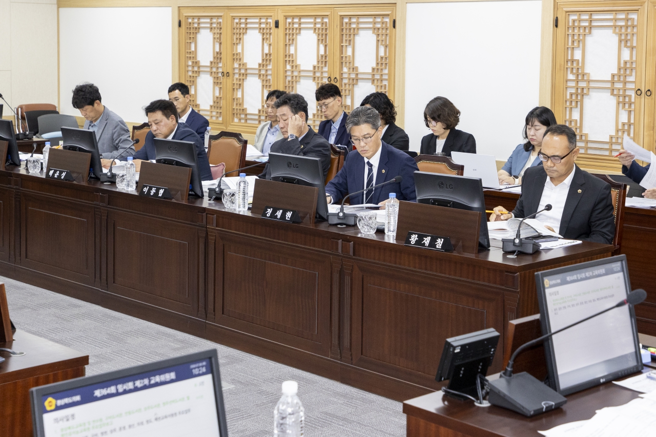 제364회 임시회 제2차 교육위원회 이미지(4)