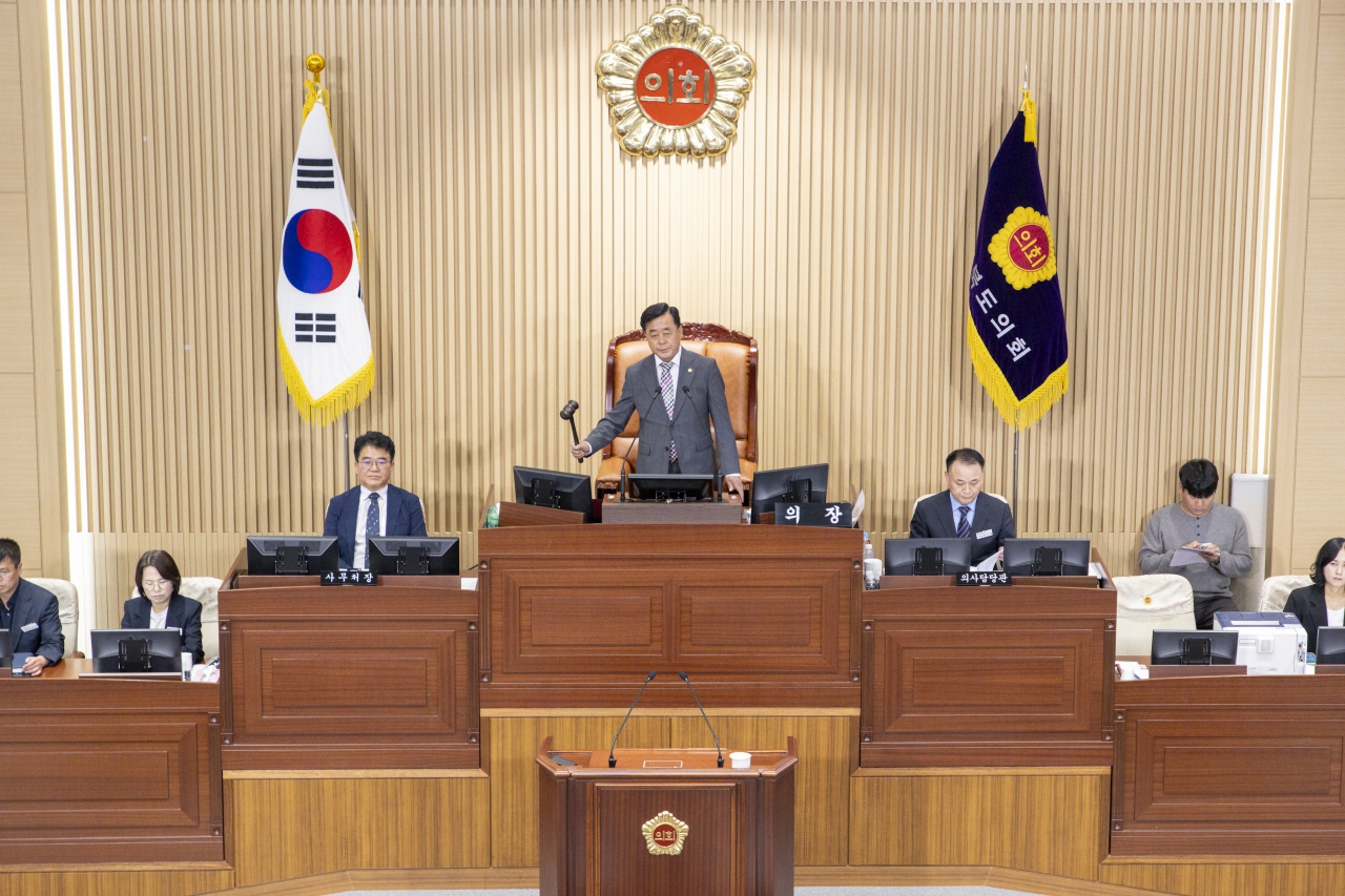 제366회 제1차 정례회 제2차 본회의 이미지(3)