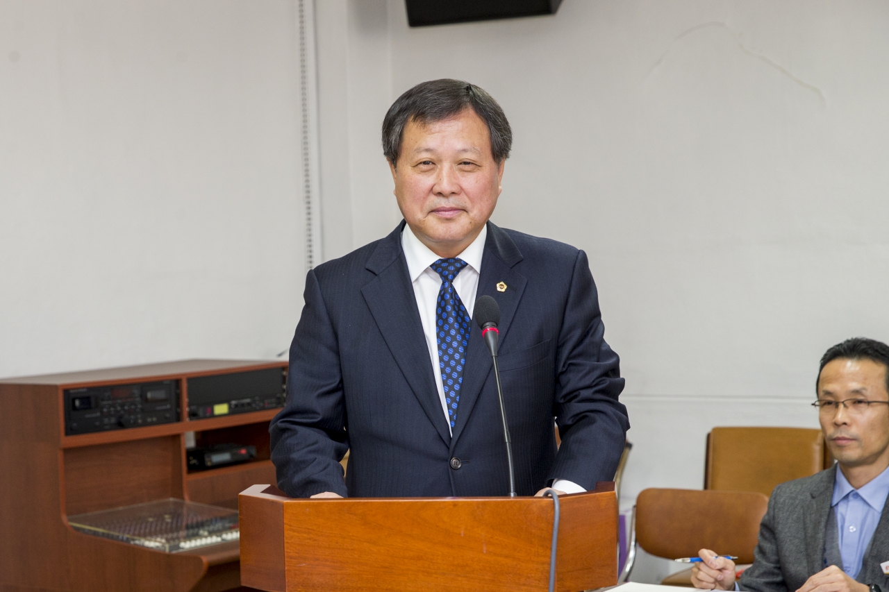 김봉교 의원, 도내 독거노인에게 맞춤형 복지를 제공할 수 있는 길 열어 이미지(1)