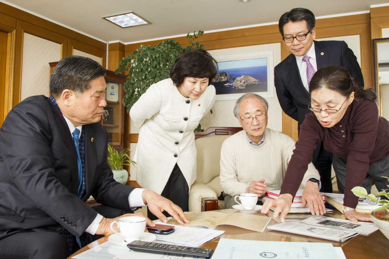 일본‘기슈광산의 진실을 밝히는 모임’관계자, 경북도의회 방문 이미지(1)