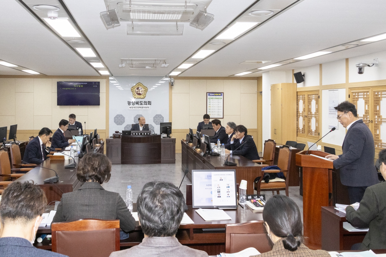 제352회 임시회-농업대전환특별위원회 이미지(1)