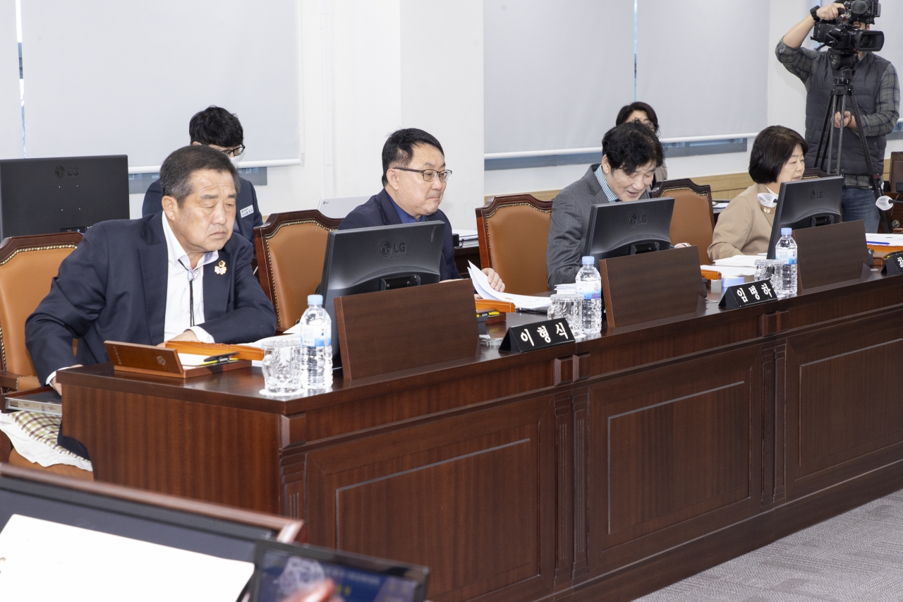 제353회 임시회 기획경제위원회 이미지(17)