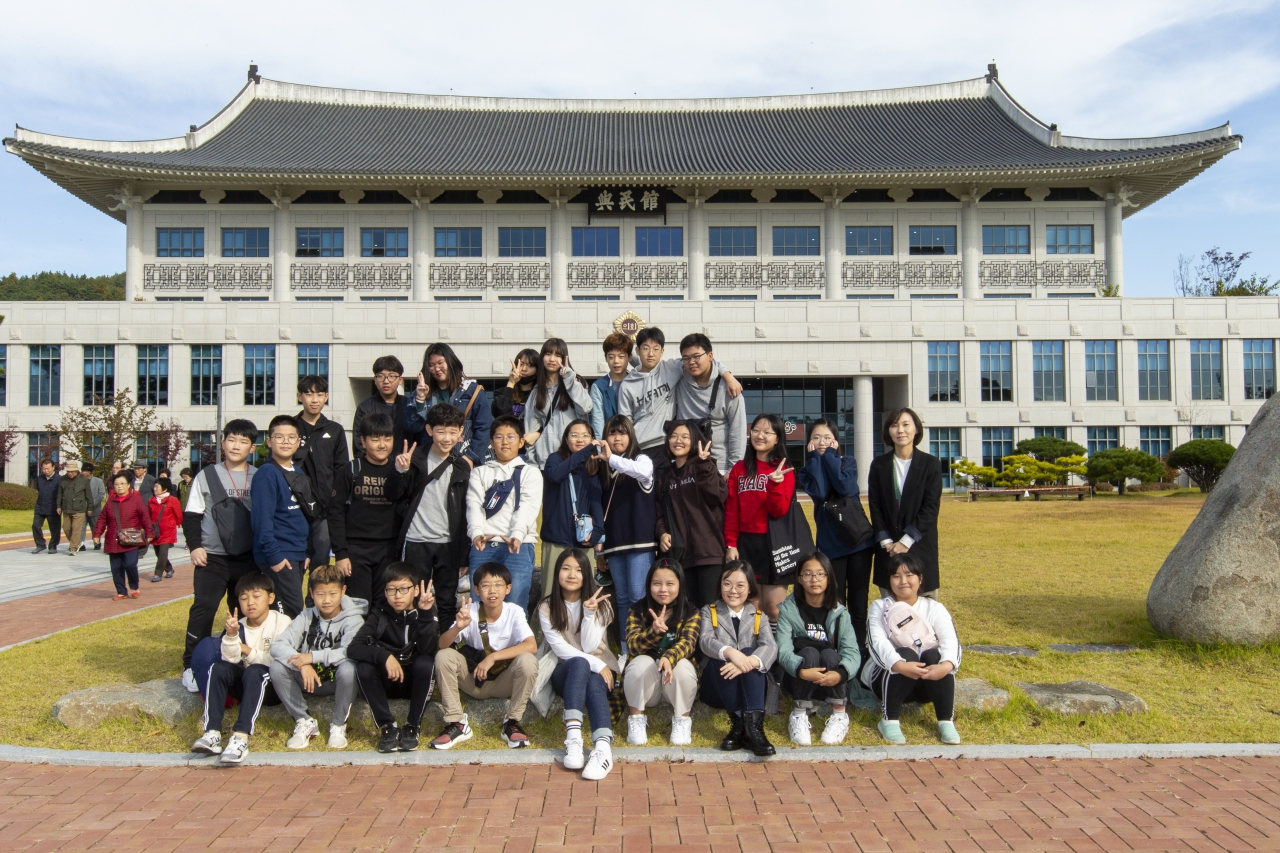 청소년의회교실-포항장흥초등학교 이미지(3)