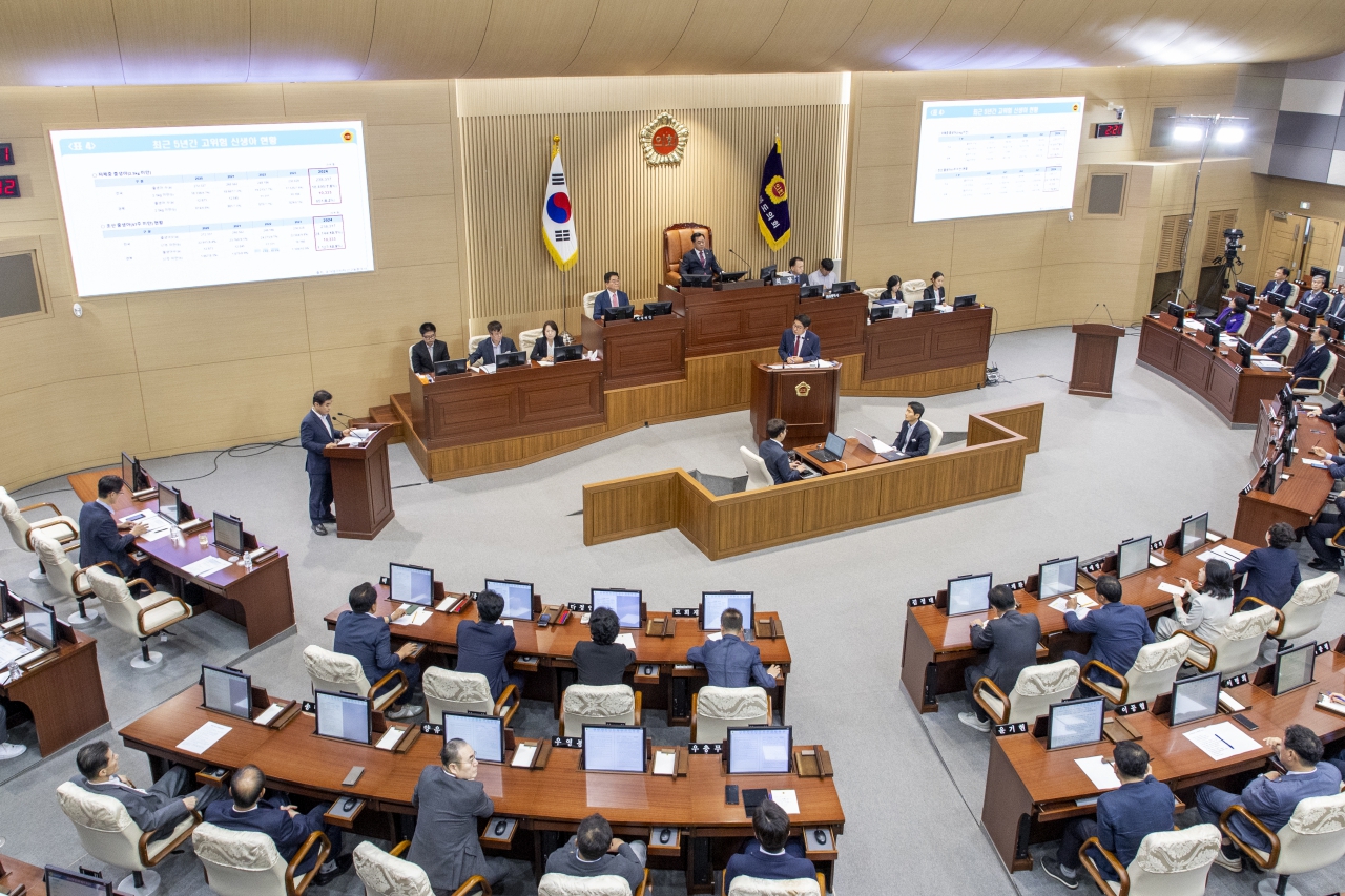 제365회 임시회 제2차 본회의 이미지(11)