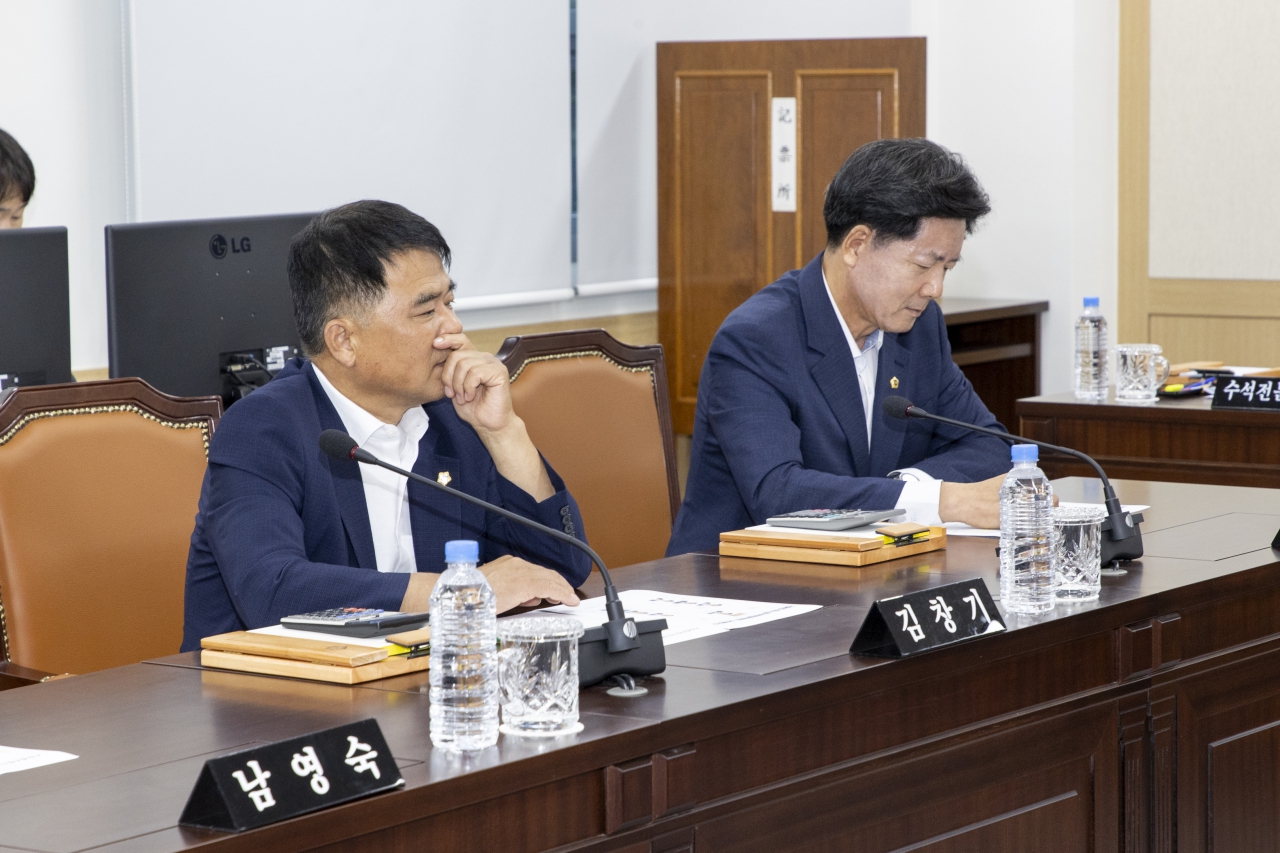 저출생지방소멸극복특별위원회 이미지(4)