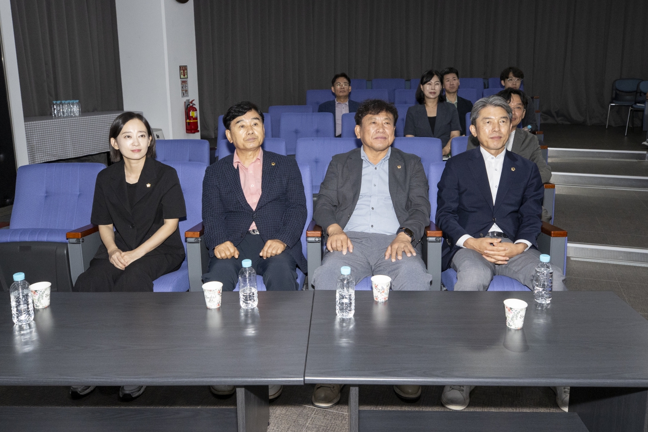 문화환경위원회 현지확인(경상북도 환경연수원, 농심 구미공장) 이미지(32)