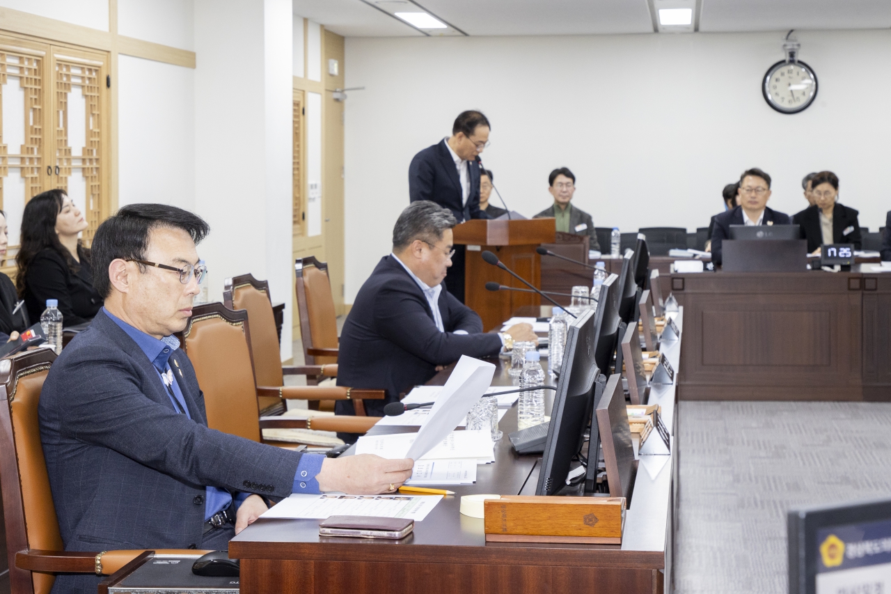 제353회 임시회 농수산위원회 이미지(8)
