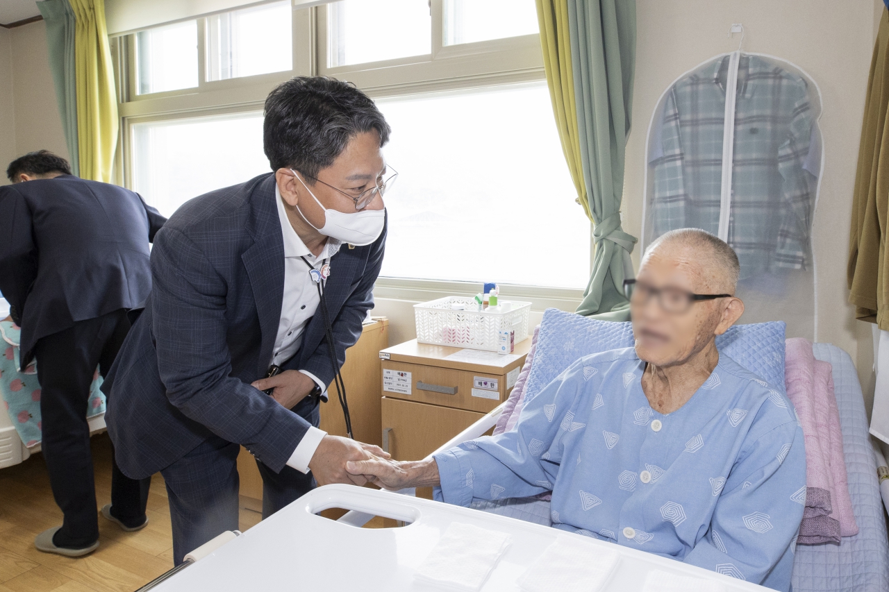 행정보건복지위원회 현지확인(경상북도 노인전문간호센터, 경북도립노인전문병원) 이미지(65)