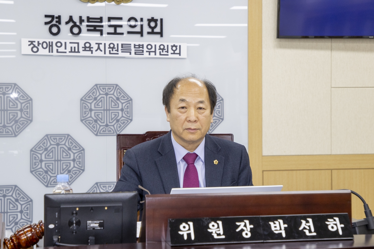 제352회 임시회 장애인교육지원특별위원회 이미지(12)