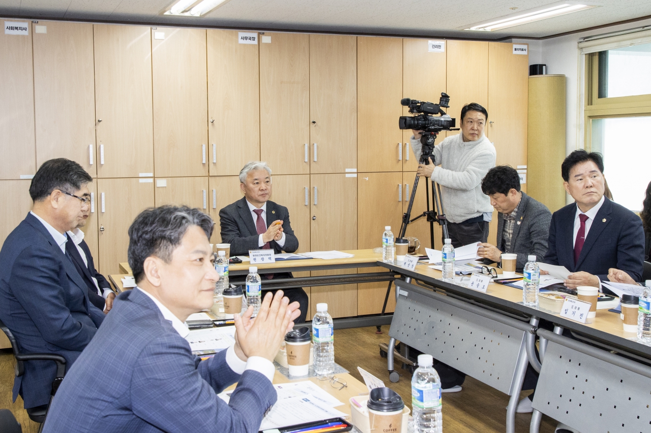 행정보건복지위원회 현지확인(경상북도 노인전문간호센터, 경북도립노인전문병원) 이미지(33)