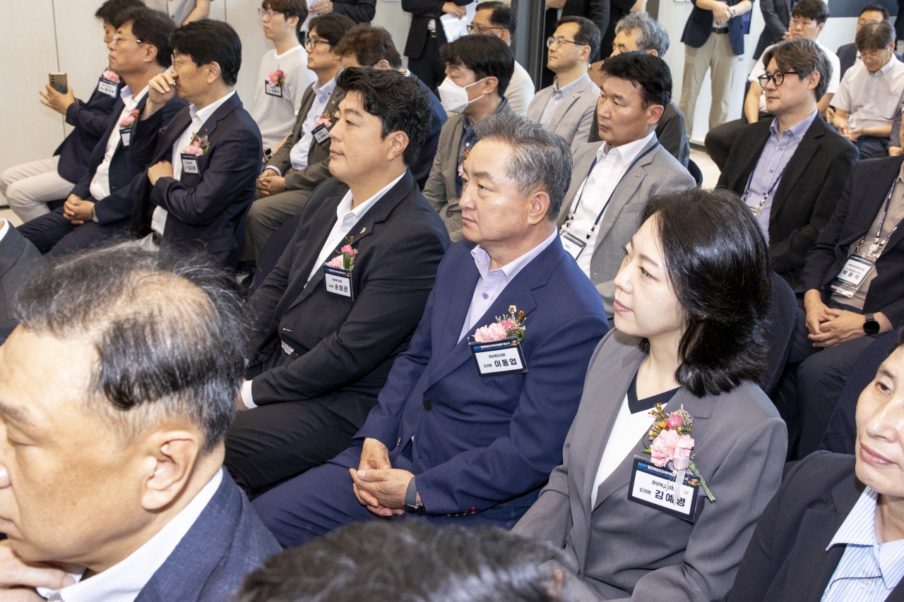 RIST 첨단제조 인큐베이팅센터 개소식 이미지(4)
