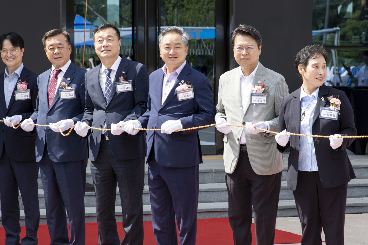 RIST 첨단제조 인큐베이팅센터 개소식 이미지(23)