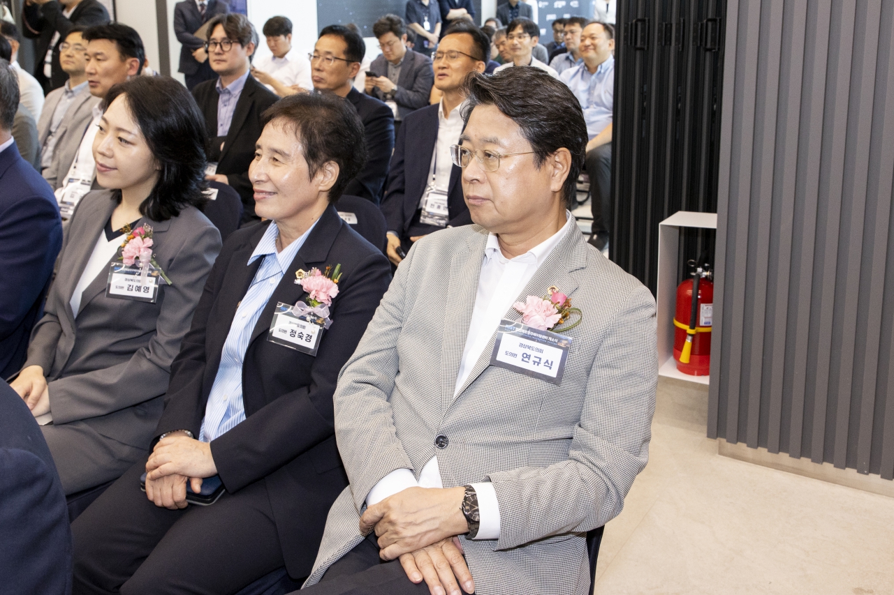 RIST 첨단제조 인큐베이팅센터 개소식 이미지(12)