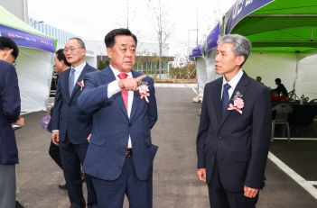식품 로봇 외식 푸드테크 연구지원센터 준공식 대표이미지
