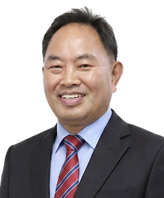 김진욱