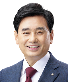 김용현